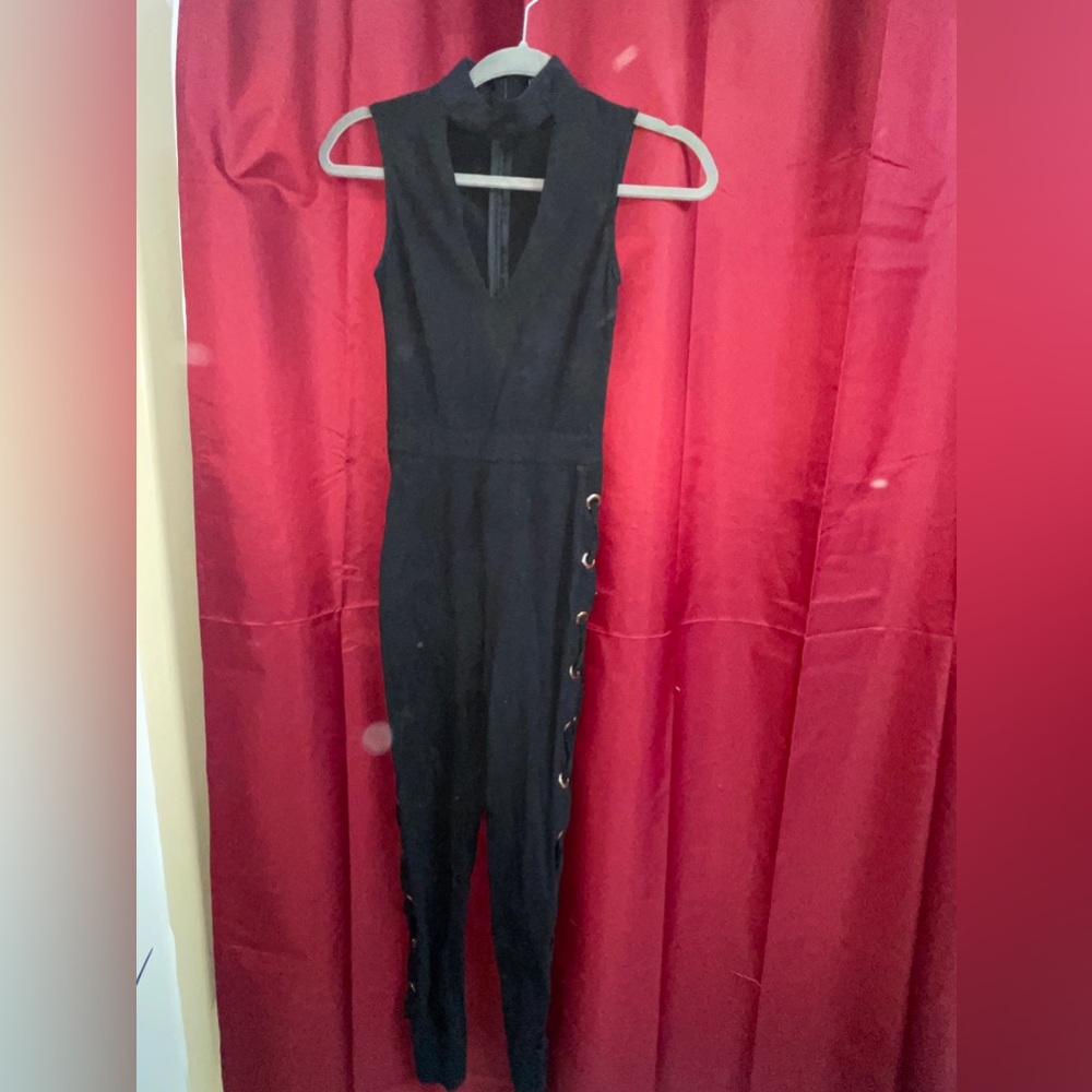 Fashion nova jumpsuit